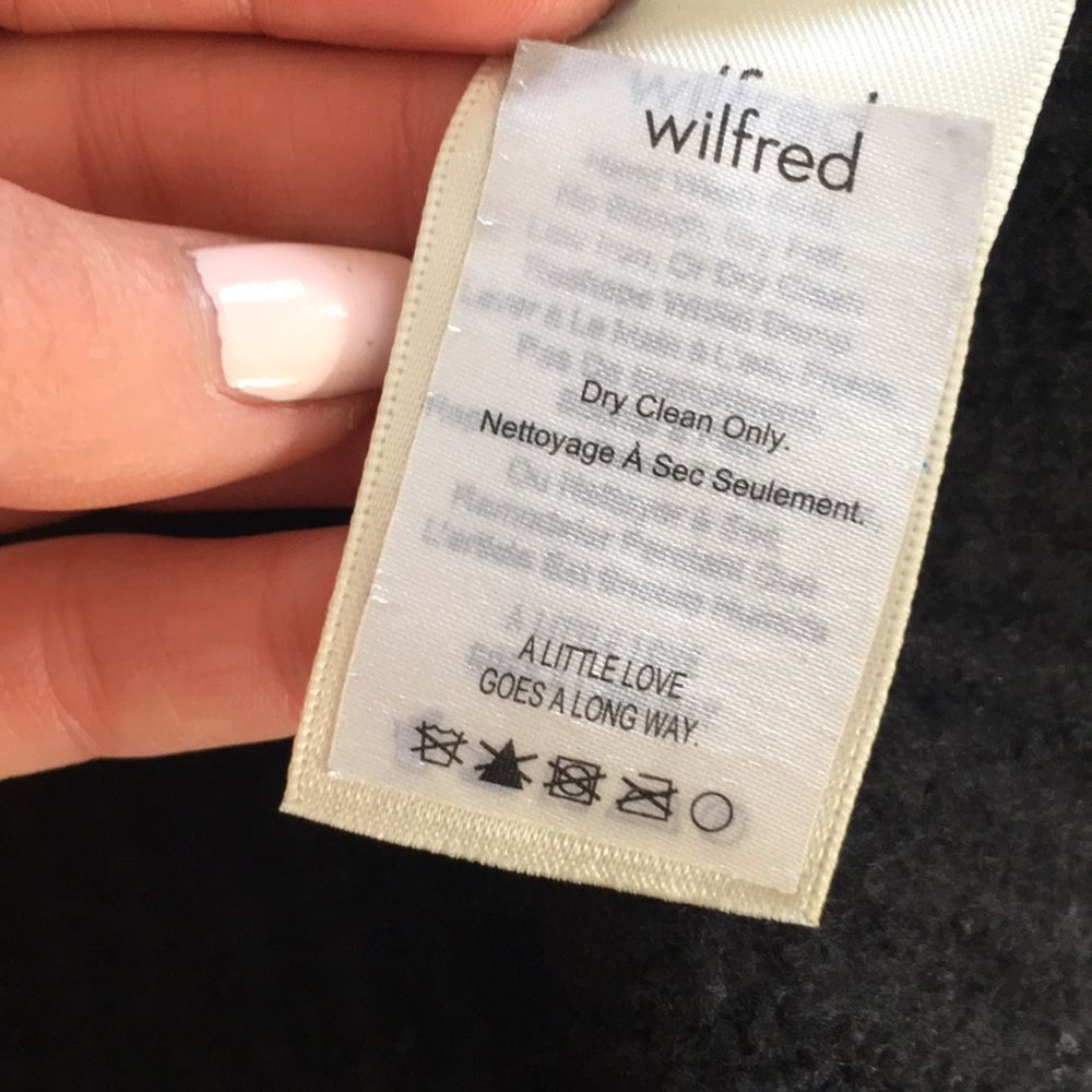 Wilfred 100% Merino Wool Sweater - Picture 5 of 10